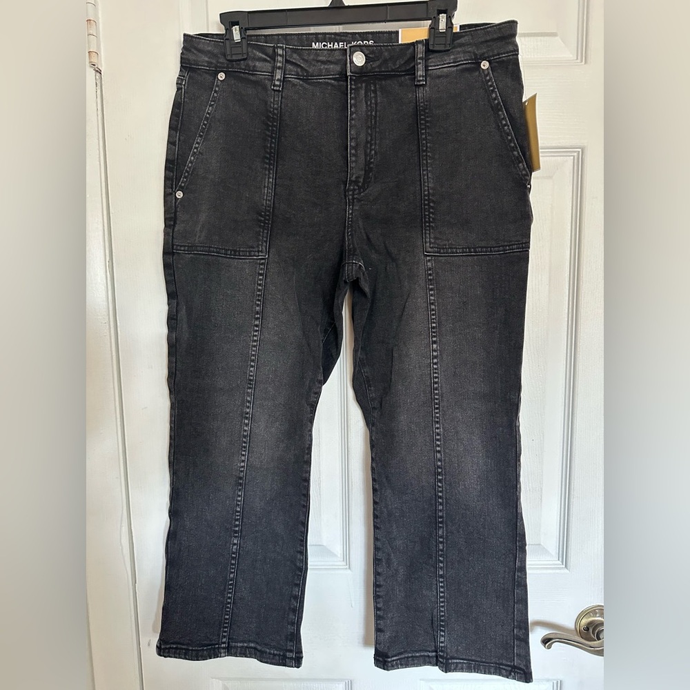 🆕Michael Kors Selma Cropped Flare Jeans